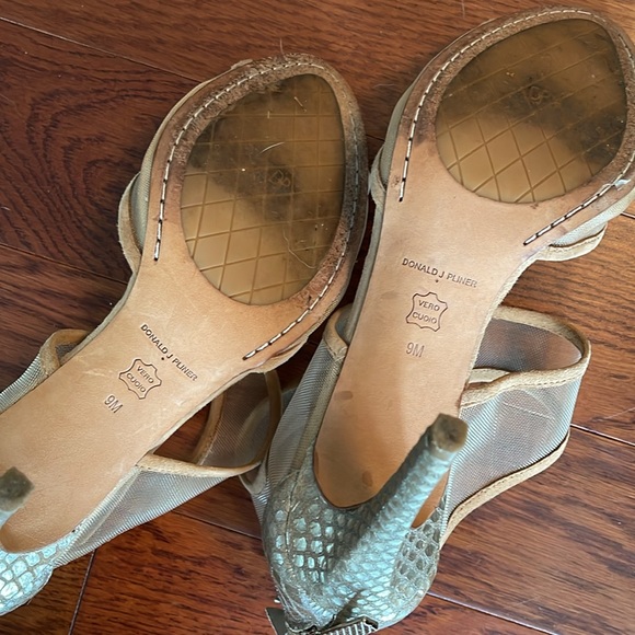 Donald J Pliner Adelle sandals - Picture 8 of 10